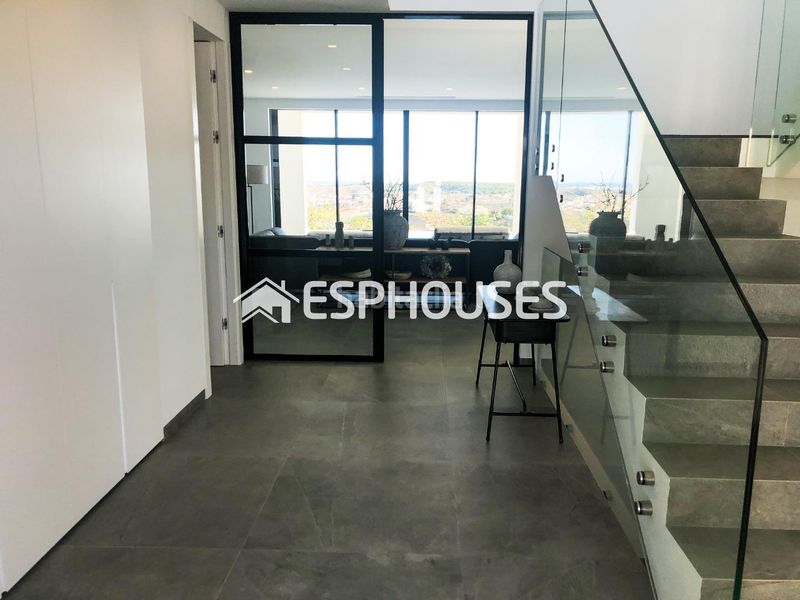 Foto 416fd0bd-c6f9-44ed-bb3b-9e315a3f16ba. Casa amb aparcament piscina a Rojales