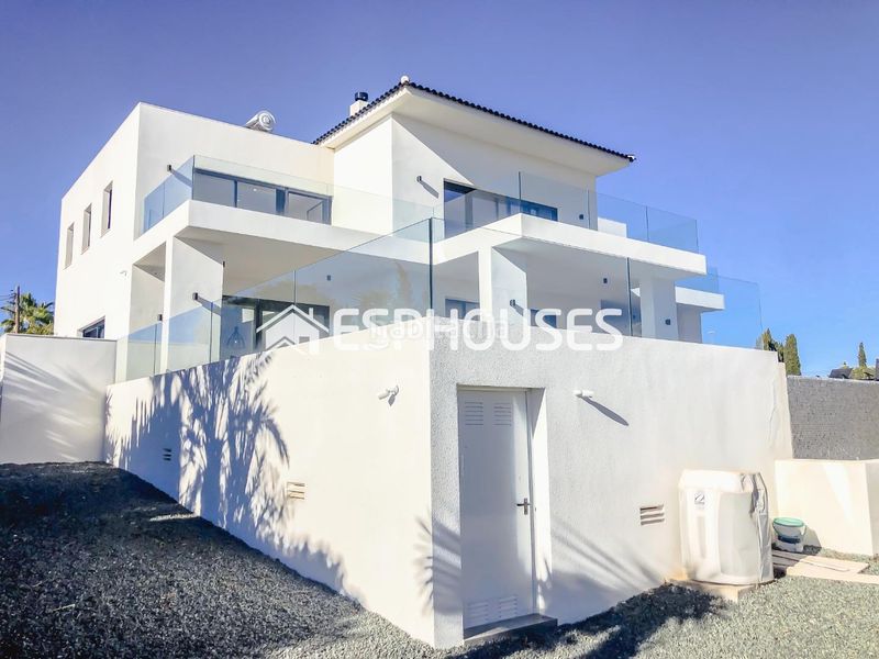 Foto 5de39fd2-a85e-42a4-a102-36fab65cd37a. Casa amb aparcament piscina a Rojales