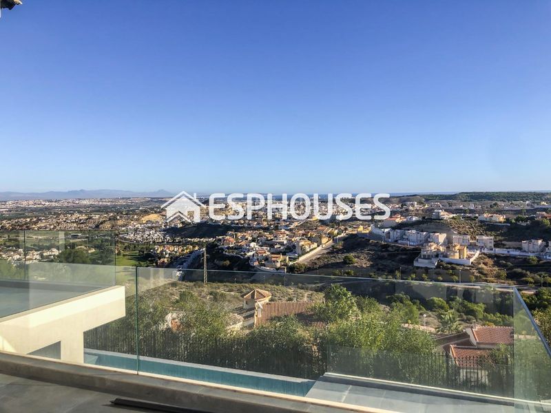 Foto 965704a7-e416-4889-b512-c3e50d251802. Casa amb aparcament piscina a Rojales