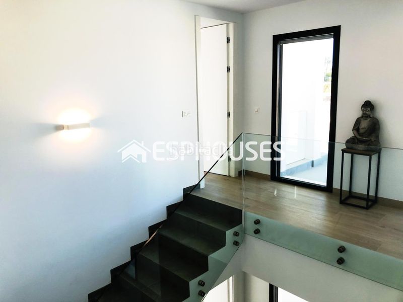 Foto b96cf9c5-3b07-4a5a-bab7-035e0240e18d. Casa amb aparcament piscina a Rojales