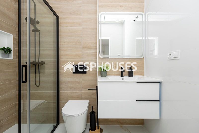 Foto 4a26fe38-a22b-41e7-8c74-84708aafdcc4. Casa amb aparcament piscina a Casco urbano Polop