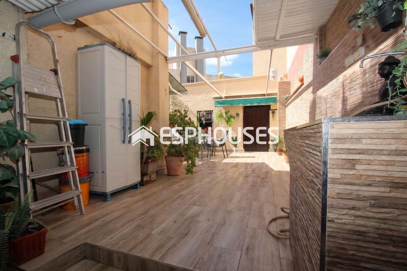 Foto 58797da0-6c61-42a5-8259-42f3e8b88033. Pis a Carolinas Bajas Alicante