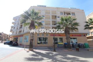Apartament en Las Vi�as. Atico duplex a 250 metros de la playa