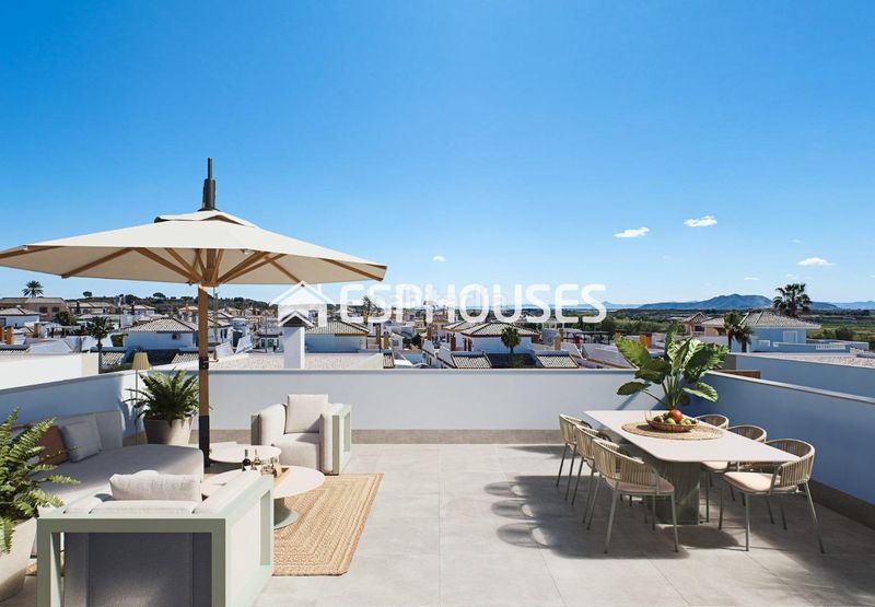 Foto bfc84c06-2aa7-4236-9812-a064334a2286. Casa amb aparcament piscina a Sucina Murcia