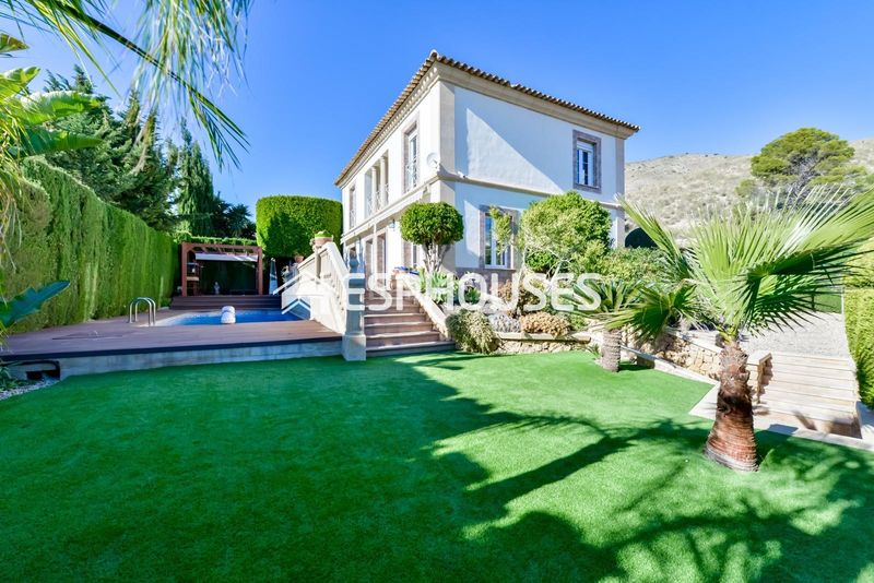 Foto b6cd5250-870d-4e78-bd18-0a1076e5c207. Casa amb calefacció aparcament piscina a Oliva playa Oliva