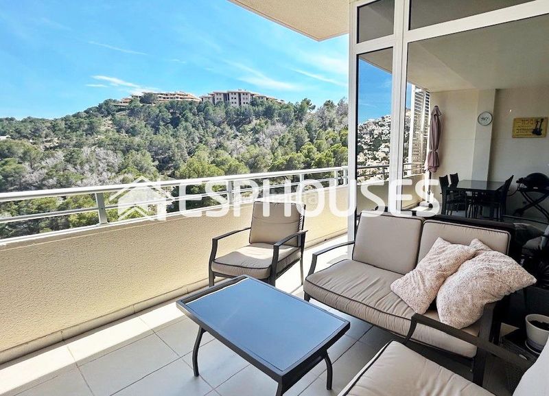 Foto 686ae552-4302-4fd3-b1e5-4d5a0528d5ed. Pis amb calefacció aparcament piscina a Altea hills Altea