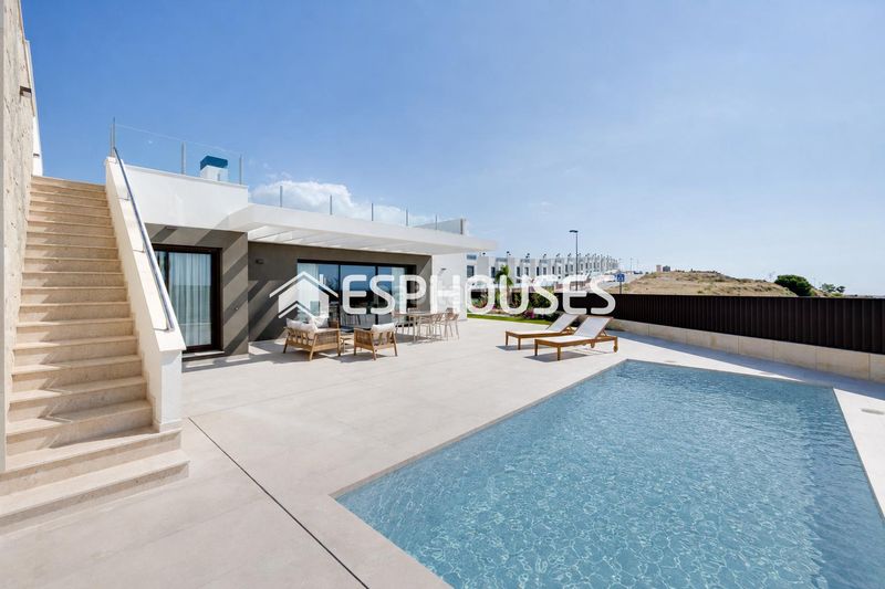 Foto 24c45807-7400-4572-a88a-642cbaf0ffcc. Casa amb aparcament piscina a Bonalba-Cotoveta Mutxamel
