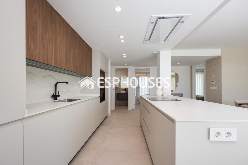 Foto a5e39a26-2225-43c5-aacf-cf28a8dcde36. Casa amb aparcament piscina a Bonalba-Cotoveta Mutxamel