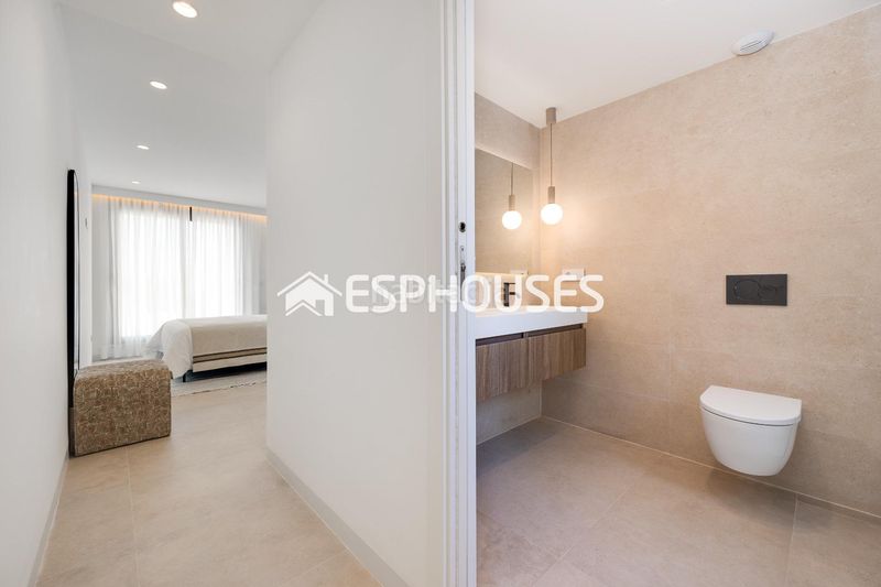Foto d8daad0b-6661-4d71-9624-0ed7dccf042e. Casa amb aparcament piscina a Bonalba-Cotoveta Mutxamel