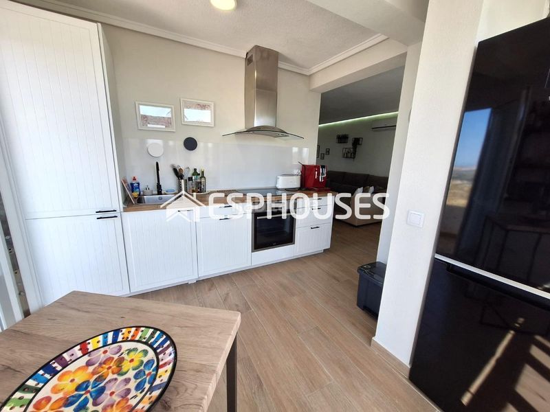 Foto 5757ef85-1720-46de-a03c-e542a346bedf. Apartament amb aparcament piscina a Centro Rojales