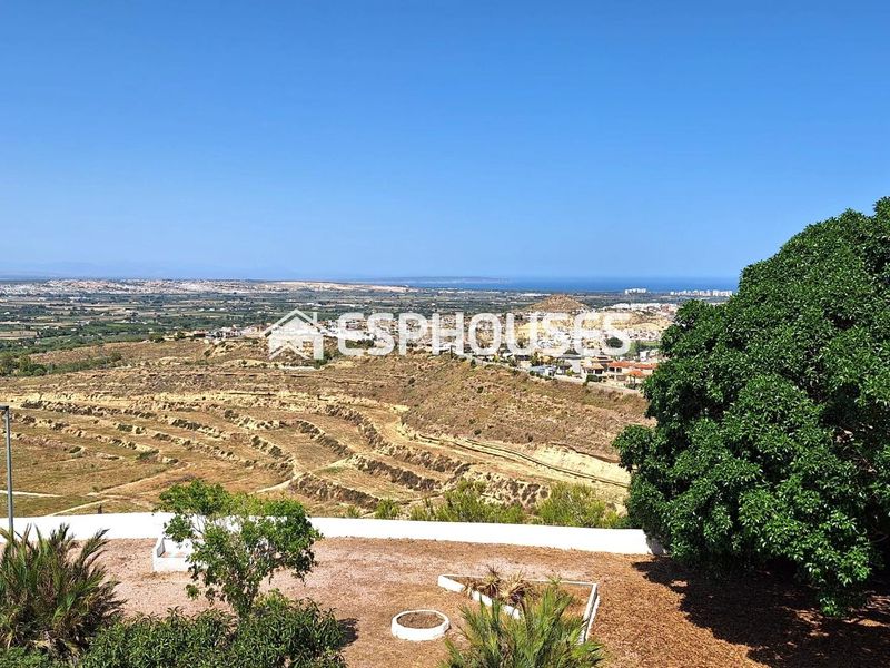 Foto 907b9870-9d48-4619-8ee4-791d98a52b5a. Apartament amb aparcament piscina a Centro Rojales