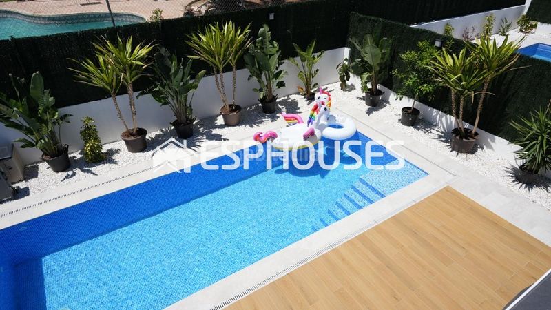 Foto 0bd53563-736a-42c4-8c2c-783ea6ff057b. Casa amb aparcament piscina a Barranco Hondo Nucia (la)