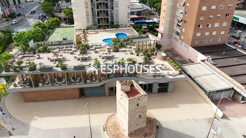 Foto 1b821f21-fee0-48e1-b1d9-27f4e0ca0c2b. Estudi amb piscina a Levante Alto Benidorm