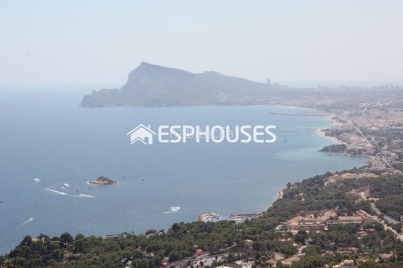 Foto 0cddcdf4-f5c0-43db-931d-daff2d3f8384. Apartament amb aparcament a Altea ciudad Altea