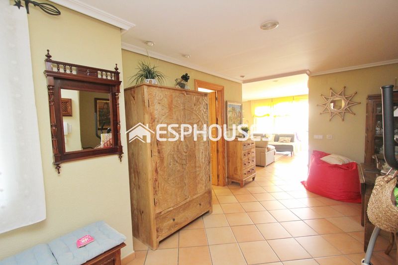 Foto 7921f9e3-0653-447f-bc5e-ddcf8691aa0b. Apartament amb aparcament a Altea ciudad Altea