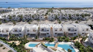 Xalet a San Juan de los Terreros. Villas en mar de pulpi a 150m de la playa