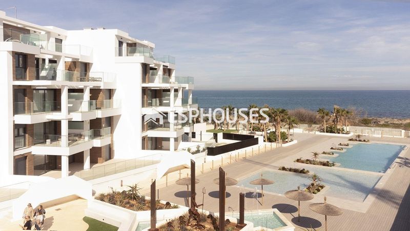 Foto 23b926fb-49a5-4c06-a618-875573c2abb3. Apartament amb piscina a L'Almadrava - L'Estanyó Dénia