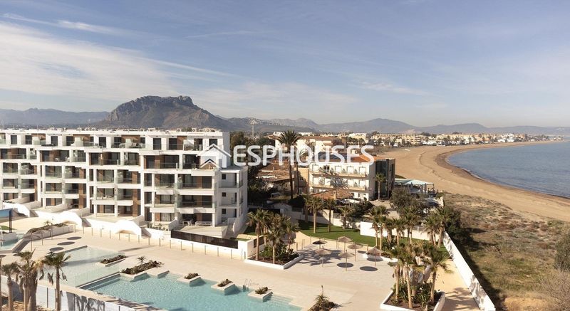 Foto cc5a8c46-3371-4dda-a22d-abbaa539980c. Apartament amb piscina a L'Almadrava - L'Estanyó Dénia