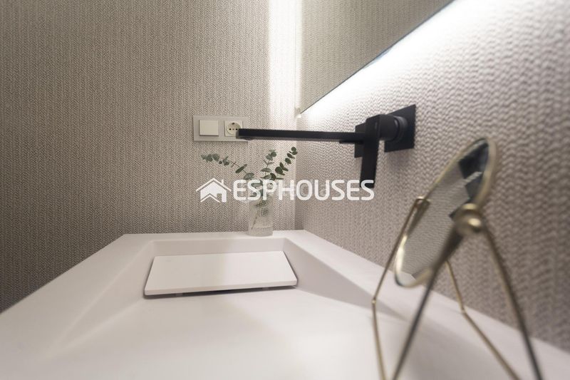 Foto ce23f090-91e1-47fa-8726-89217f75b10a. Apartament amb piscina a L'Almadrava - L'Estanyó Dénia
