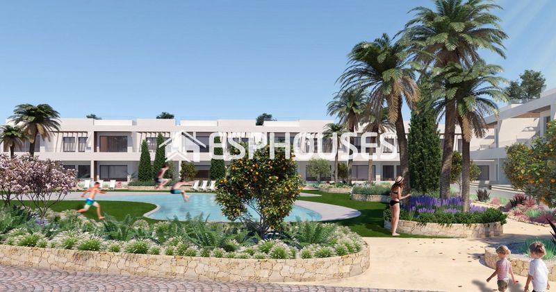 Foto 1fe1f94b-2e2c-4144-be54-5c0d0e2fc6a5. Casa amb piscina a La Veleta Torrevieja