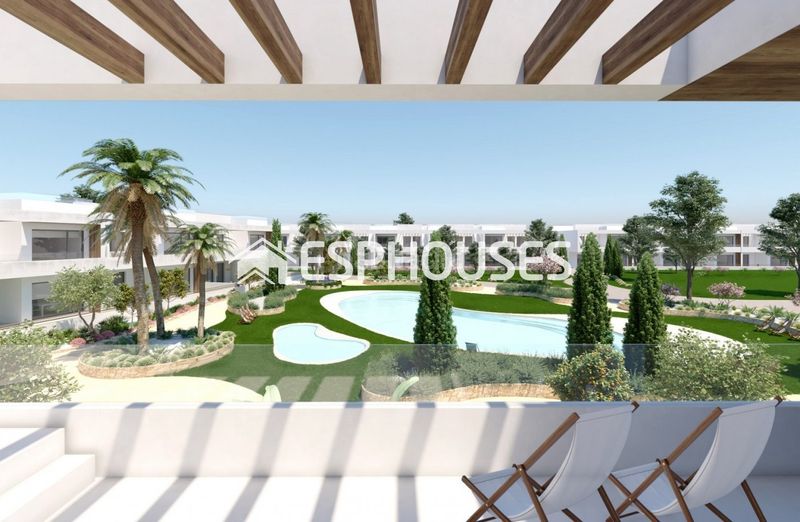 Foto d622accd-a198-42fc-8229-ea316eed2c3b. Casa amb piscina a La Veleta Torrevieja