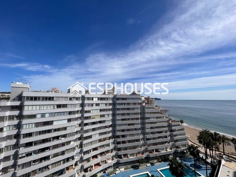 Foto ab3c2758-7989-4a10-9714-7f7716c99443. Àtic amb piscina a Zona Levante - Playa Fossa Calp