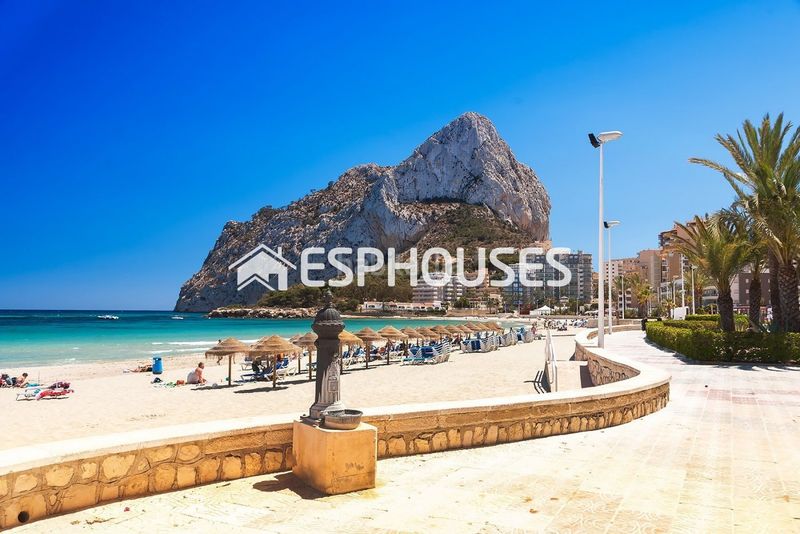 Foto dcdcffef-ee09-4b7b-9fbe-9e839ef5c142. Apartament amb piscina a Playa Arenal - Bol Calp