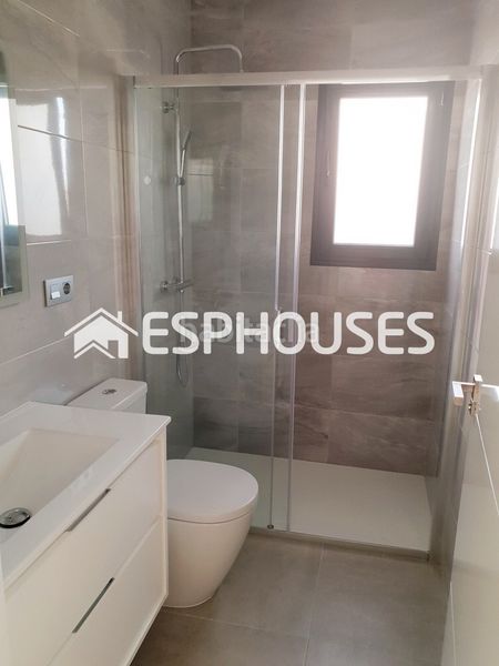Foto d1f07d74-6969-4af6-ac2f-ece733aef5c6. Chalet mit pool in El Pinar de Campoverde Pilar de la Horadada