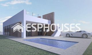 Chalet in Pedanías Oeste. Villa moderna entre mar y montana