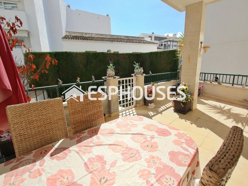 Foto fdbad61e-db34-42c8-8e30-970d41073421. Planta baixa amb calefacció piscina a L´Olla Altea