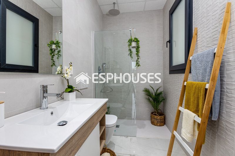 Foto 170e3f6a-98da-490e-b73c-69520379124d. Ático apartamento en lo maribú ciudad quesada en Rojales