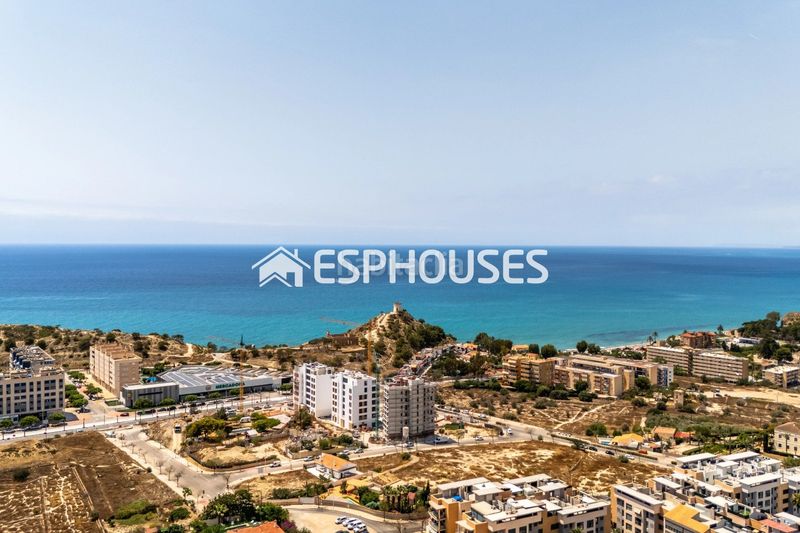 Foto 596c73c9-081c-4045-b3c9-1047703a3e60. Planta baixa a Plans-Gasparot Vila Joiosa (la)
