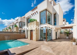 Chalet en Montesinos (Los). Villa lista para entrar a vivir en los montesinos