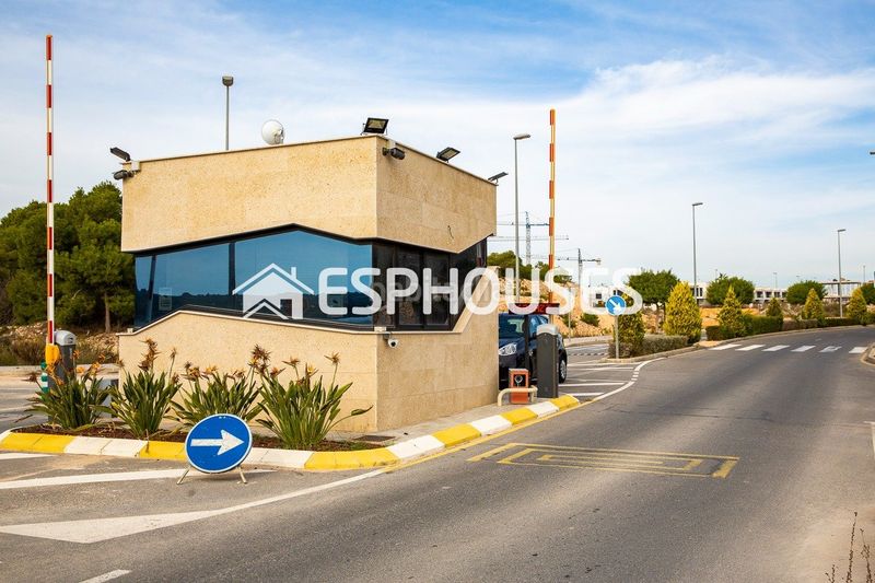 Foto 00e8a997-c1b9-4ac5-8f99-5770c3108fb8. Casa amb piscina a Desamparados - Hurchillo - Torremendo Orihuela