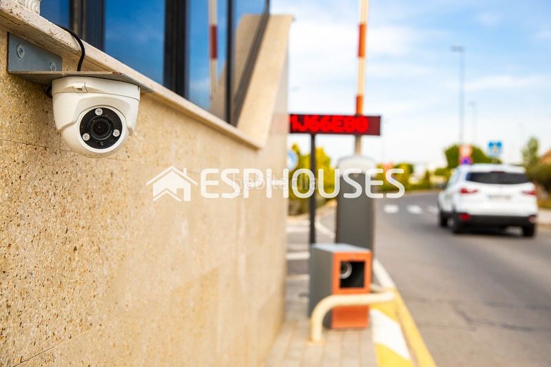 Foto 8dec51ea-b22e-4134-b8d6-2f3a8cccfe07. Casa amb piscina a Desamparados - Hurchillo - Torremendo Orihuela