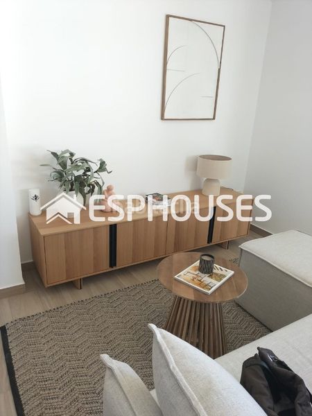 Foto 5138b3b6-a061-47e5-ba2c-c7e8ddf07f3b. Ground floor with pool in Desamparados - Hurchillo - Torremendo Orihuela