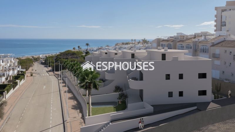 Foto ef340697-621c-4a6d-8c98-dc1ad8ad0169. Casa amb piscina a Cañada del Molino Torrevieja