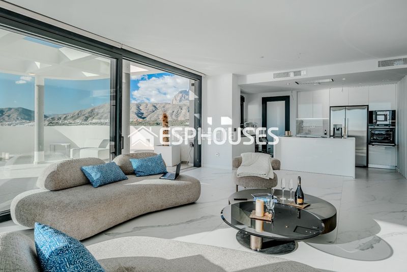 Foto 7bfc43e3-1839-465b-bd8b-319251b9fc90. Apartament amb calefacció piscina a Playa Poniente Benidorm