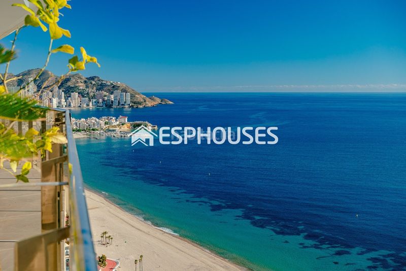 Foto d29c8f4f-391b-416f-b998-cf192ff7096f. Apartament amb calefacció piscina a Playa Poniente Benidorm