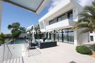 Casa a Golf Bahía. Espectacular casa en venta en calle roma