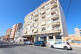 Apartament a Pueblo. Se vende nuda propiedad