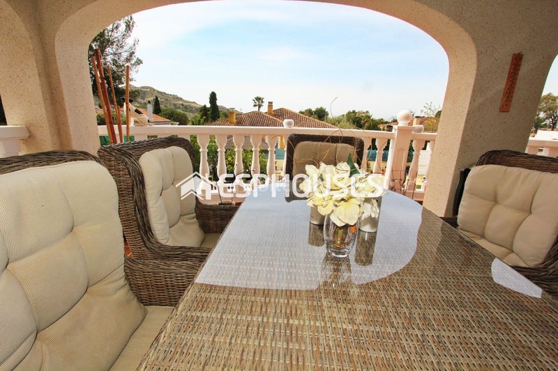 Foto b3f2ce8c-c233-45b6-85f3-520b285ef728. Xalet amb piscina a Busot