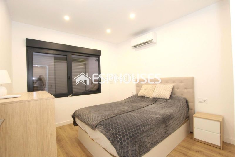 Foto 084f78cb-7c46-4056-9153-d1849d956031. Casa amb calefacció a Playa Poniente Benidorm