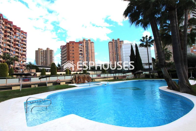 Foto 47459179-5728-43ad-9594-3e561c128a62. Casa amb calefacció a Playa Poniente Benidorm