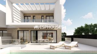Chalet en Dolores. Villa con piscina en dolores