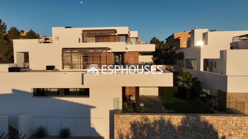 Foto 97604f25-af31-49c1-b9c8-cb24a6a93585. Duplex with pool in Cumbre del Sol Poble Nou de Benitatxell (el)