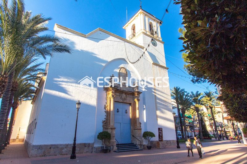 Foto eb6696f2-5c46-4a1f-9043-4517f78292f2. Casa adossada amb piscina a Dolores