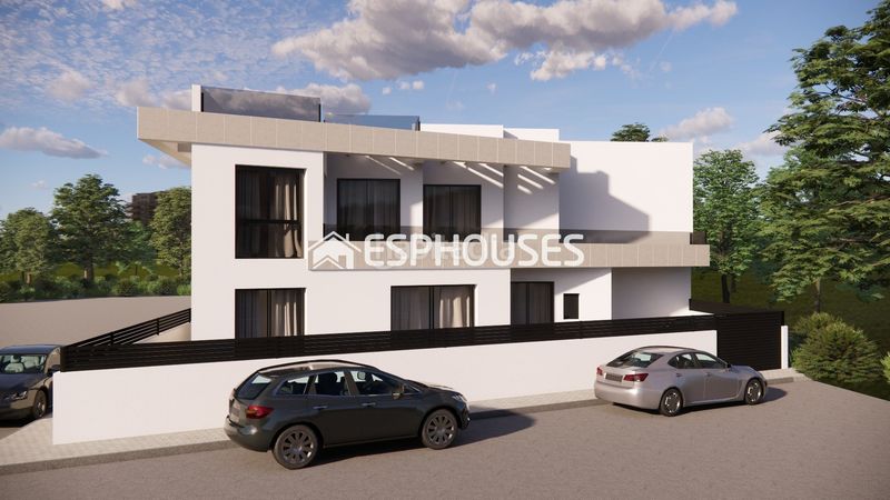 Foto 4506d734-b645-4c27-b3ac-c846160f0990. Casa adossada amb piscina a Centro Rojales