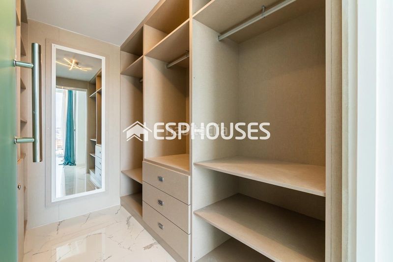 Foto 63ec7c02-2f27-44c7-8bc4-1460bedce23b. Chalet with pool in Los Almendros Orihuela