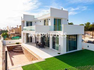 Xalet a Los Almendros. Villa independiente de obra nueva en villamartín, orihuela costa